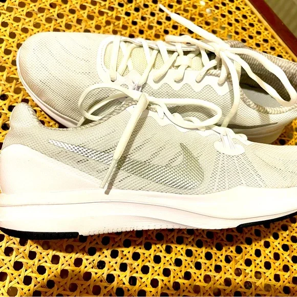 Nike Flex TR 7 Training White Athletic Sneakers Women - Picture 12 of 14